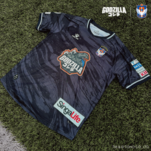 画像をギャラリービューアに読み込む, 25/26 GK Home Kit Godzilla Edition
